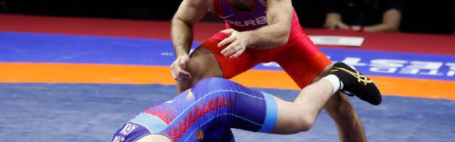 Комарову тешко пао пораз