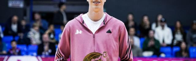 Bogoljub Marković dobio automobil kao nagradu od ABA lige za MVP titulu