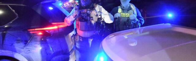 AGENT ICE PUCAO U IMIGRANTA! Novi haos u Americi: Stranac ga napao lopatom, policajac otvorio vatru! (FOTO)