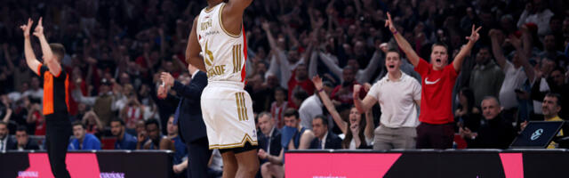 Batler uništio trojkama Turke! Zvezda slomila otpor Efesa i upisala pobedu u Beogradu