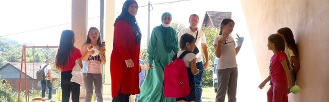 Bošnjačka djeca kod Zvornika ponovo nisu u školi jer ne mogu izučavati svoj jezik