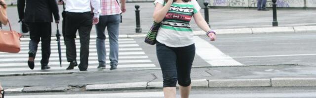 MAMA MU JE PRIČALA NA TELEFON, DETE SAMO ISKLIZNULO IZ RUKE! Nikola dečaka pukom srećom spasio od crnog scenarija, "Sam Bog me poslao u tu ulicu"...