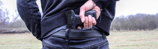 DARKO FILMSKI HTEO DA POKRADE IMUĆNOG PREDUZETNIKA! Pljačkaš sa silikonskom maskom glumio biznismena, hteo MILIONE - povećali mu zatvorsku kaznu!