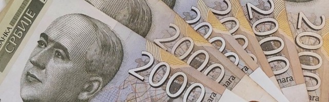 Sindikat traži punu zaradu, poslodavci protiv