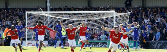 To nisu fudbal, to je mnogo više! Ludnica u Engleskoj, Jork u 103. minutu izborio promociju u vulkanu emocija /VIDEO/