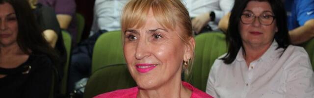 Gradska funkcionerka i čuvena doktorka Anđelka Stojković pozivala korisnike skupe terapije da se oduže državi podrškom studentima „koji žele da uče“