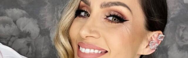 Jelena Gavrilović POKORILA crveni tepih u Čikagu u RASKOŠNOJ VATRENOJ HALJINI koja je simbol glamura (FOTO)