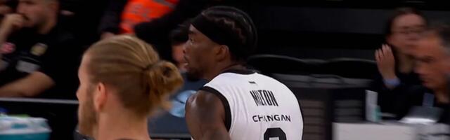 Trojka Šejka Miltona koji se razgoropadio protiv Efesa