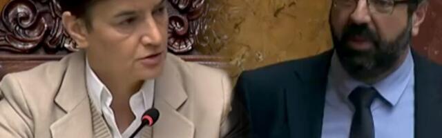 "DOBRODOŠLI NAZAD SA TURNEJE PLJUVANJA PO SRBIJI" Ana Brnabić "ugasila" Lazovića na početku sednice Skupštine Srbije (VIDEO)