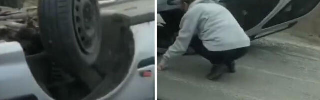 ŽENA U TEŠKOM STANJU, U VOZILU BILO I DETE! Jeziva nesreća kod Žitorađe - AUTOMOBIL SE PREVRNUO NA KROV!