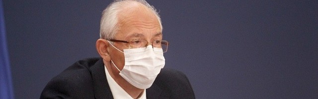 Kon: Šokantno da deo medicinara odbija vakcinaciju