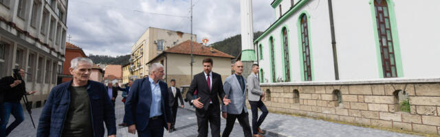Ministar Đerlek u posjeti Priboju – Rekonstruisana ulica uz Hasan-aginu džamiju