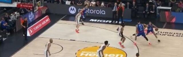 Katastrofa Olimpije: Efes rešetao BEZ MILOSTI