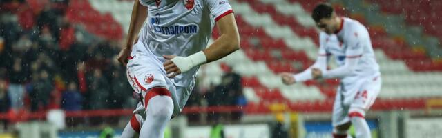 KAKAV DAN ZA VASILIJA KOSTOVA: Poziv za reprezentaciju, pa laskavo priznanje od Zvezde!