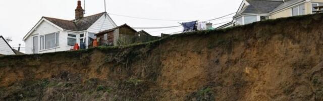 OPSADNO STANJE U MONAKU!  Policajci i vatrogasci blokirali prilaz čuvenoj kuli! Hitna evakuacija stanara, ĐACI IZBAČENI IZ ŠKOLA! Zgrade pred URUŠAVANJEM?