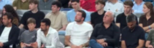 Novak Đoković pokušava da vrati Zvezdu u život: Skače, aplaudira, viče…