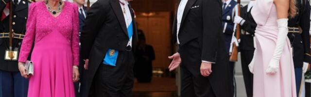 SKANDAL! Kralj Čarls poručio da bi Amerikanci bez pomoći Britanije danas govorili FRANCUSKI! MOMENTALNO SE OGLASIO MAKRON (VIDEO)