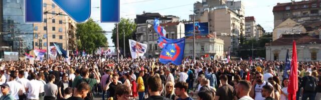 RAT BLOKADERA I BLOKADERSKIH MEDIJA NA VRHUNCU! Svom silom udarili na N1 posle skupa na Slaviji - evo i zašto
