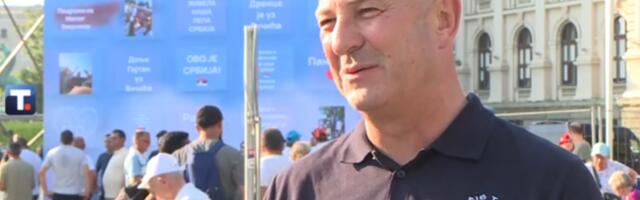 Више од хиљаду Књажевчана дошло у Београд на скуп да пружи подршку политици председника Вучића