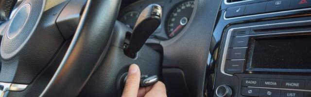 Da li treba da zagrejete motor automobila pre nego što počnete da vozite?