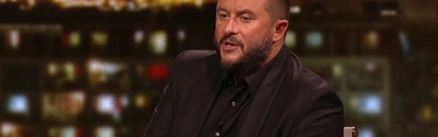 "Zašto Vučić javno ne primi vakcinu?"