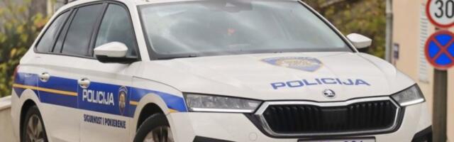 REKAO DA IDE PO SLATKIŠE, VRATIO SE SA AUTOMATSKOM PUŠKOM! Ispalio četiri hica u suprugu i njenu sestru, policija traga za ubicom!