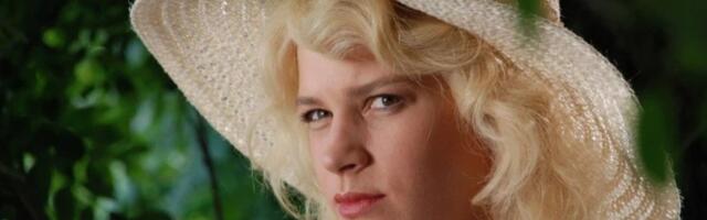 Glumici iz "Greha njene majke" svi se smejali zbog akcenta, sada otkrila zašto njen sin ne priča srpski