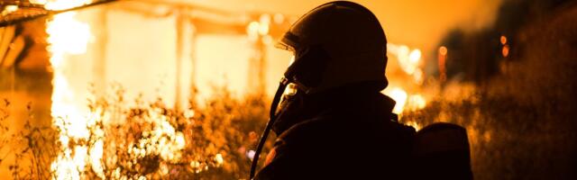 TRAGEDIJA Majka i dvoje dece poginuli u požaru na veliki praznik: Otac policajac uspeo da se spase