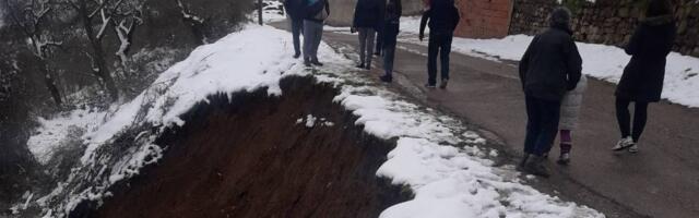 AMSS: Oprez zbog poledice, opasnost od odrona u Grdeličkoj klisuri