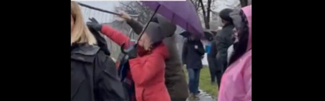 Ана Брнабић: Блокадери срушили ограду, а вест би била да су нешто саградили