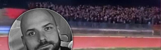 POGLEDAJTE KAKO SU SE NAVIJAČI OPROSTILI OD UBIJENOG NOVAKA KNEŽEVIĆA: Ceo stadion bio na nogama i skandirao njegovo ime (video)