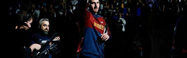 Jokić ponovo oduševio: Pogledajte stajling Srbina pred sedmi meč (VIDEO)