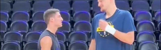 Na ovakvog Nikolu Jokića sigurno niste navikli: Srbin uhvaćen pred novi meč, radio je nešto što se retko viđa