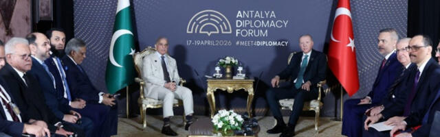 Министри четири земље у Анталији разговарали о окончању рата између САД и Ирана