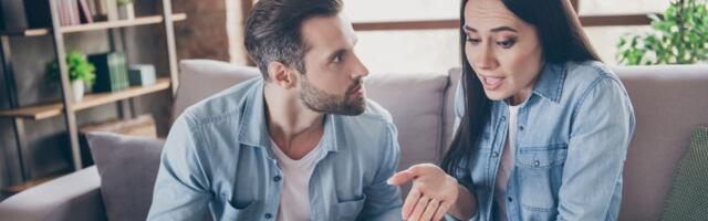 Znakovi da ljubomora postaje opasna: Ako vaš partner radi ove stvari, vaša veza je na ivici propasti