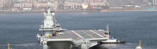 Кинески носач авиона прошао кроз Тајвански мореуз