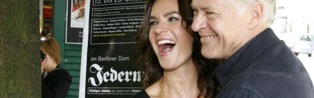 LEPOTOM ZALUDELA SVET, A ONDA SE SLIKALA GOLA ZA PLEJBOJ: Komunisti su se obožavali, a ovako je pokorila planetu