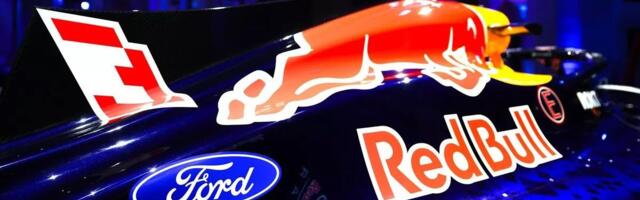 Kadilak protiv Forda: Rivalstvo starije od jednog veka stiže u Formulu 1! Počeli su sa prozivkama, a da nisu ni videli stazu