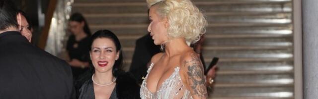 Voditeljka pobegla sa snimanja da bi stigla na utakmicu: "Trčala sam u štiklama, a žandarmerija..."