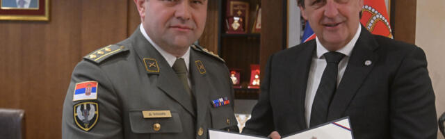 Генералски чин за команданта Кобри