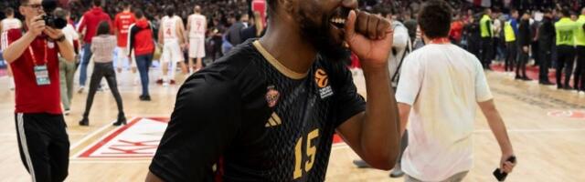 "Hvala ti, košarko": Kemba Voker otišao u penziju (FOTO)