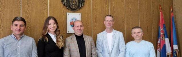 VERUJEM DA ĆEMO NASTAVITI ODLIČNU SARADNJU! Generalni sekretar Sportskog saveza Srbije Goran Marinković posetio Kovin!