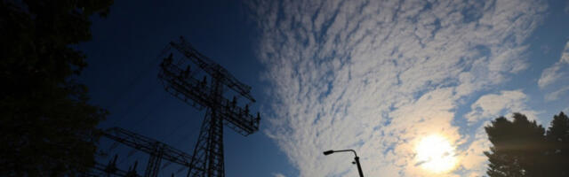 Пожар у Берлину изазвао нестанак струје