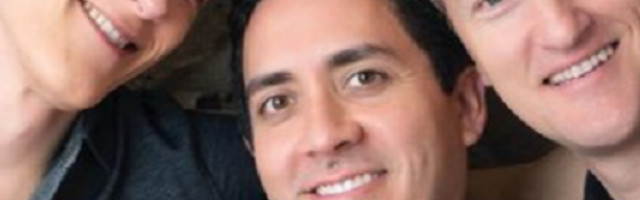 U krštenici ove bebe stoji da ima trojicu tata i ona je prvi takav slučaj u svetu!