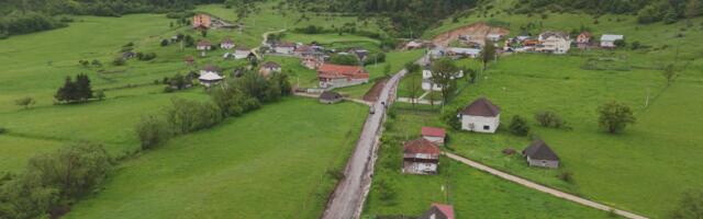 Pešterska sela izgledaju kao mala Švajcarska, gastarbajteri kazu da jedva čekaju penziju da se vrate u domovinu: Ono što je Vučić obećao sada se ispunjava, gradi se put koji su meštani čekali decenijama