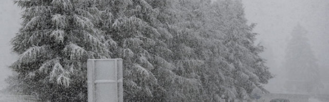 Пао први снег у региону, ближи се и Србији /видео, фото/