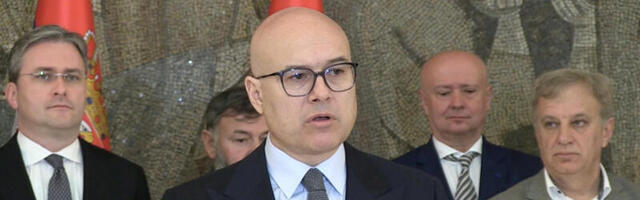 &quot;MORA SE POKRENUTI KRIVIČNI POSTUPAK&quot; Vučević jasan: Blokade RTS su nasilje