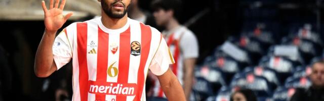 Dok još utakmica Zvezde i Fenera nije počela, dogodila se najlepša moguća scena /VIDEO/