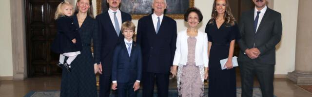 Karađorđevići čestitali Vaskrs: Kao pravi hrišćani, moramo otvoriti svoja srca i pronaći mesto u njima za svakog ko postoji na ovom svetu