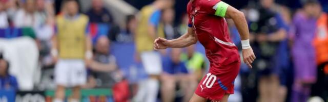 Tadić o nastavku karijere: Fudbal je nepredvidiv